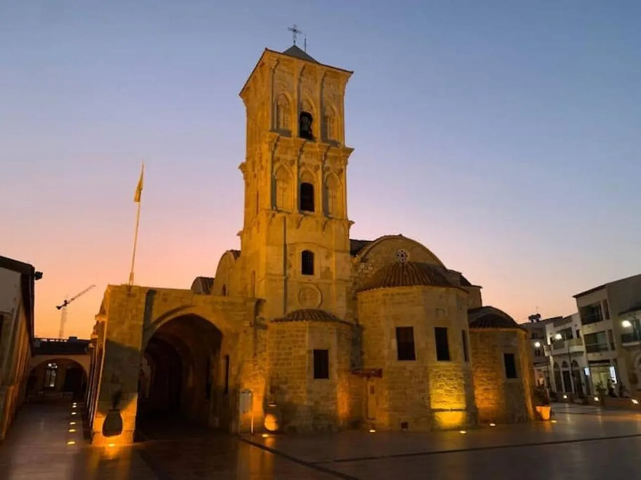 Airbnsea City Centre Side Sea View Apartments Larnaca