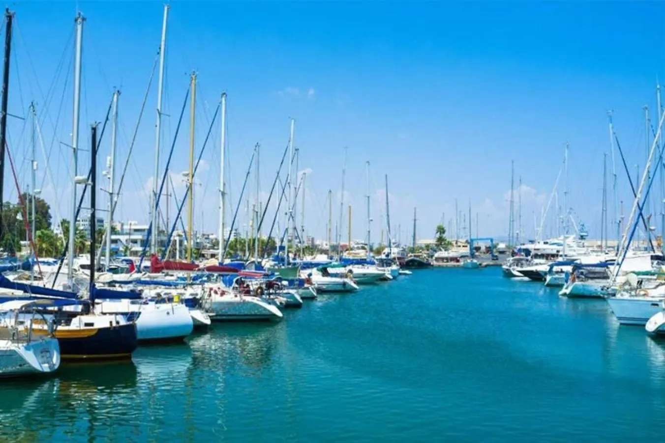 Airbnsea City Centre Side Sea View Apartments Larnaca Cipro