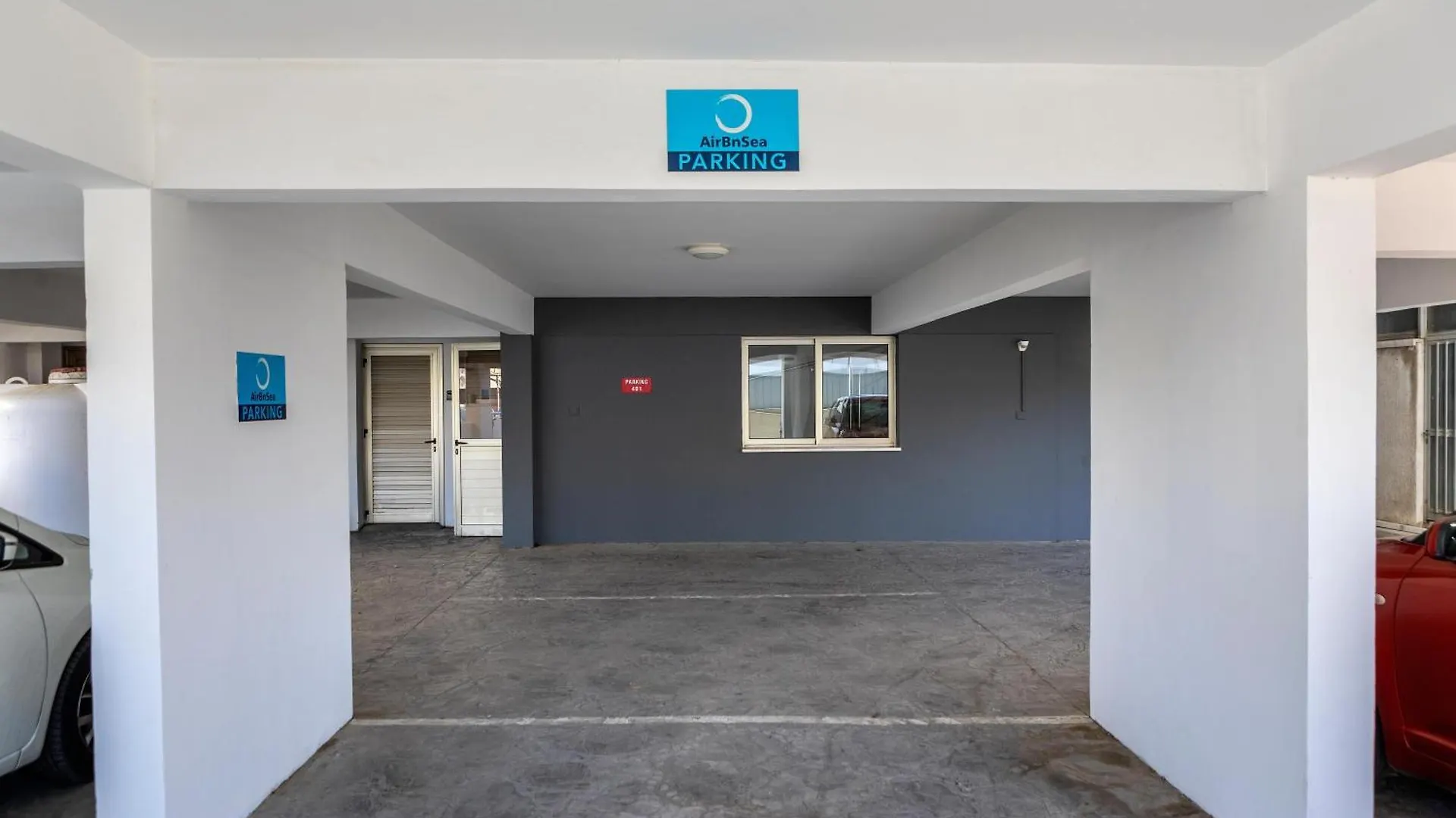 Airbnsea City Centre Side Sea View Apartments Larnaca Cypr